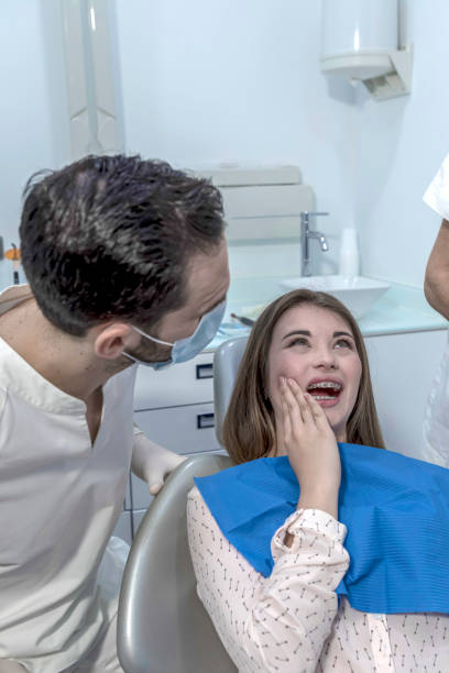 Best Pediatric Emergency Dentist in Park City, IL